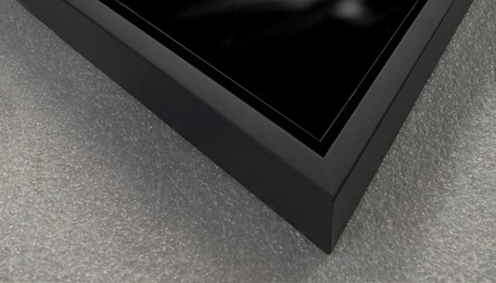 Aluminum print frame detail of corner edge